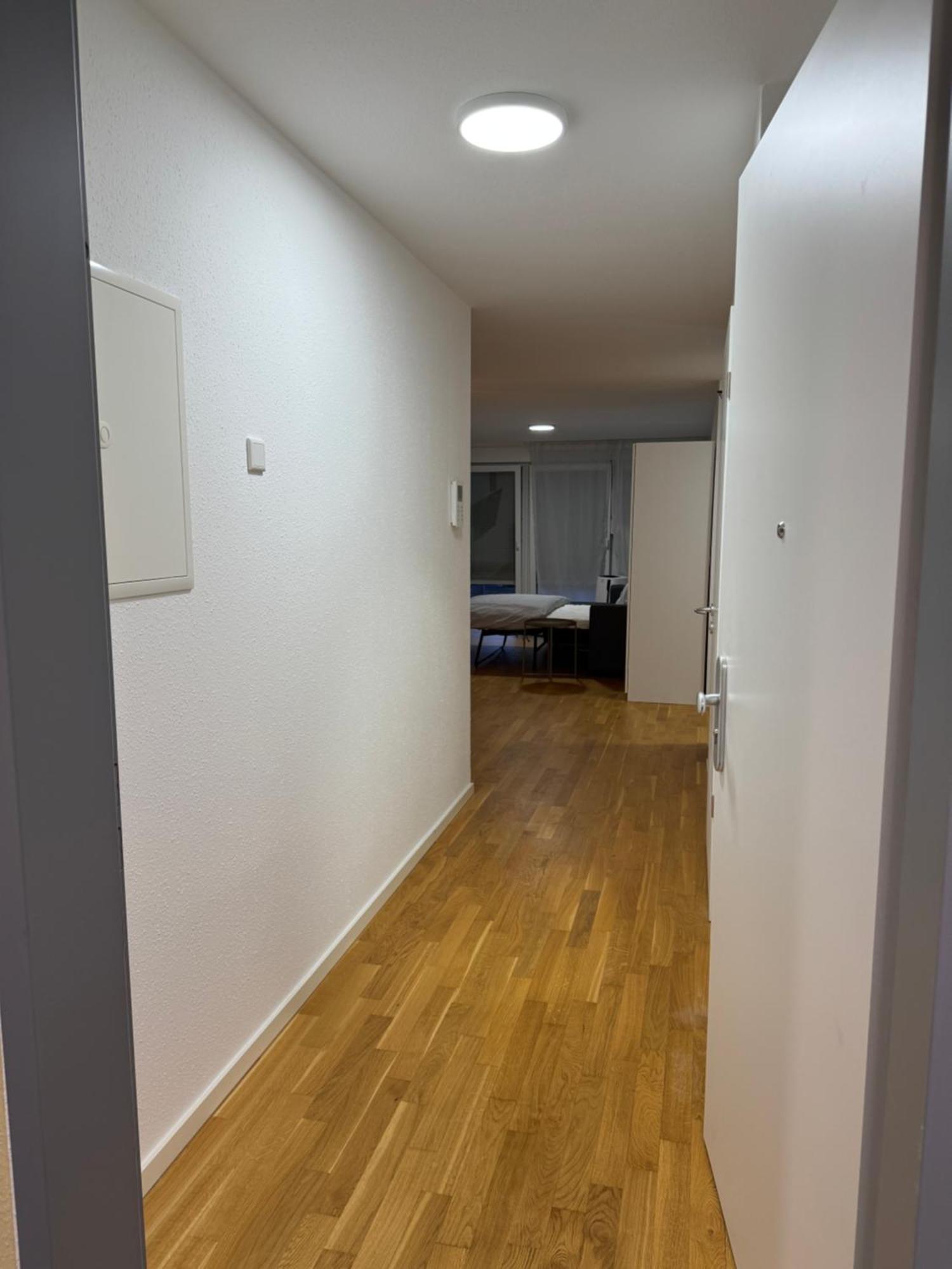 Barrierefreie Wohnung Im Herzen Der Stadt Mit Parkplatz, Wifi Und Tv - Emma Werne Luaran gambar