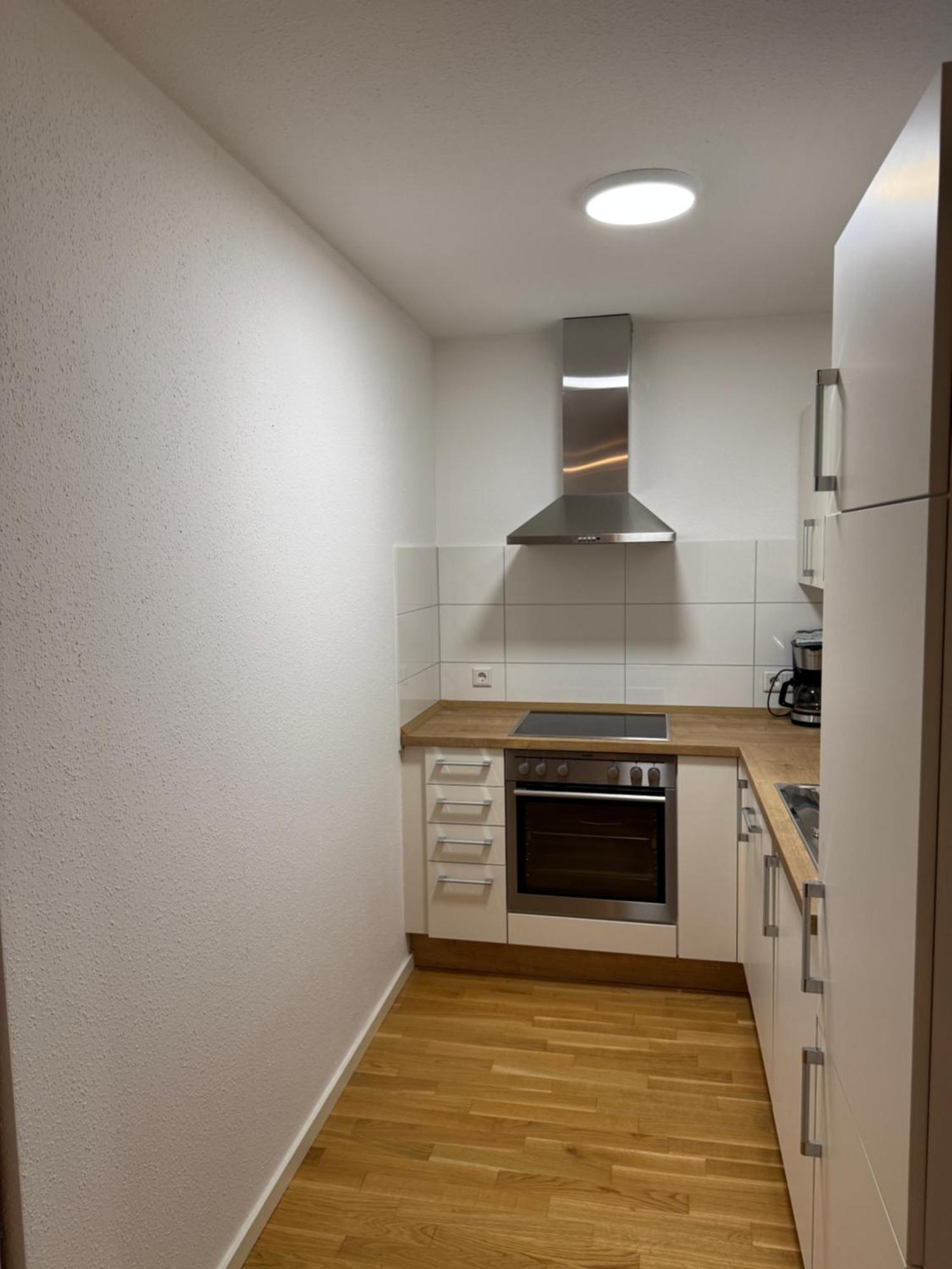Barrierefreie Wohnung Im Herzen Der Stadt Mit Parkplatz, Wifi Und Tv - Emma Werne Luaran gambar
